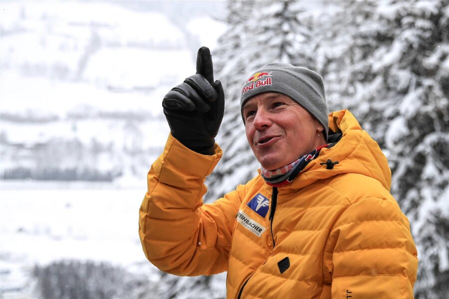 Skiflug-WM am Kulm - Als Andi Goldberger vor seinem Goldflug dachte: Pokal oder Spital - Kennt sich gut aus am Kulm: Andreas Goldberger, der heute für den ORF arbeitet, wurde 1996 Skiflugweltmeister auf dem Monsterbakken.