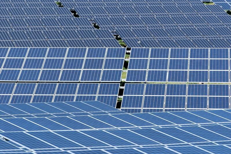 Solarmodule im Wert von 50.000 Euro gestohlen - 