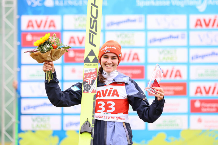 Mit dem ersten Podestplatz ihrer Karriere ist Skispringerin Selina Freitag in eine verheißungsvolle Ausgangslage für die den anstehenden WM-Winter geflogen.