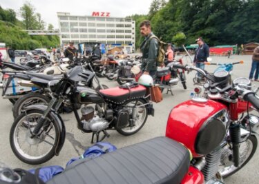 Sommertreffen hat noch etwas Luft nach oben - Einen Eindruck von 100 Jahren Zschopauer Motorradtradition konnten sich die Besucher am MZ-Altwerk am Sonnabend verschaffen. 