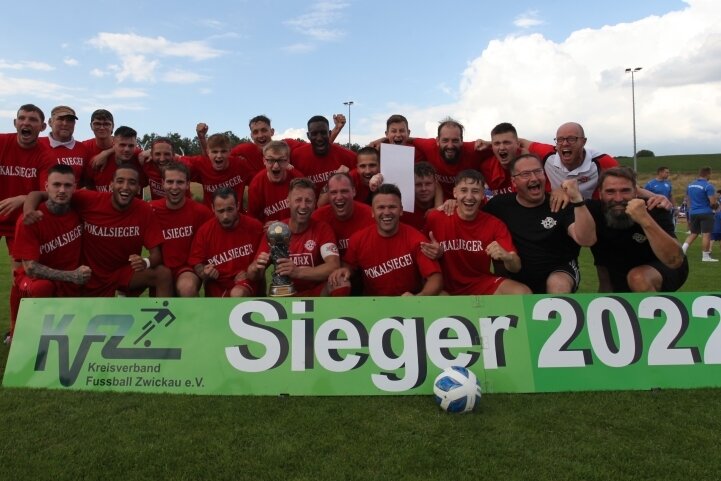 Stadtderby- und Pokalsieger: der FSV Limbach-Oberfrohna. 
