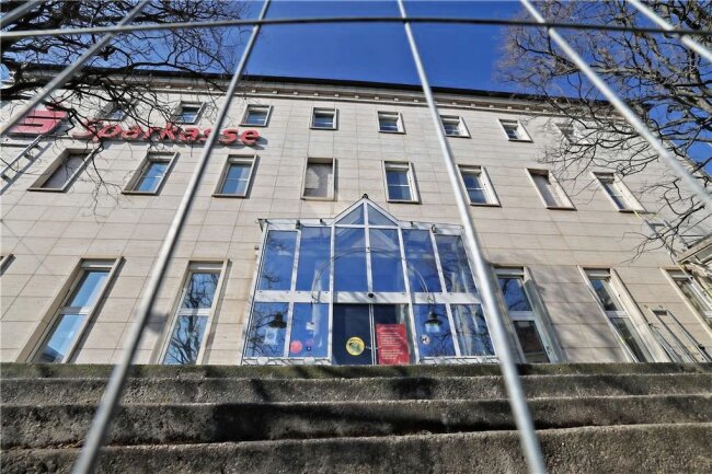 Sparkasse Zwickau bereut Verkauf der Hauptfiliale – und will jetzt neue aufbauen