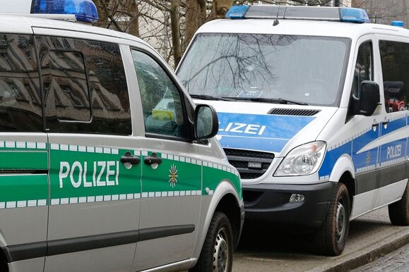 Spaziergänger in Limbach-Oberfrohna angegriffen und geschlagen - 