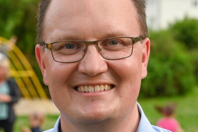 SPD fordert Rücktritt von Tauras CDU-Bürgermeister - Robert Haslinger ist 2022 mit zum hauptamtlichen Bürgermeister von Taura für sieben Jahre gewählt worden.