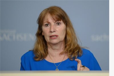 SPD sieht Bedrohung: Wahlkampftermin  in Limbach-Oberfrohna abgesagt - Petra Köpping (SPD) - Sozialministerin
