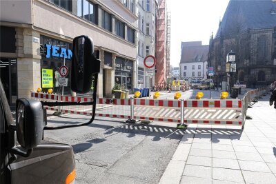 Sperrung Marienstraße: Händler handeln einen Schleichweg durch die Baustelle aus - Seit Montag ist die Marienstraße wegen der anstehenden Fahrbahnsanierung komplett gesperrt.