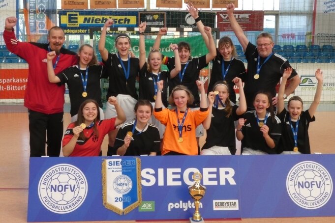 Sportlerwahl: Die Kandidaten und ihre Leistungen - Nordostdeutscher Futsal-Meister 2020: Die B-Juniorinnen des DFC.