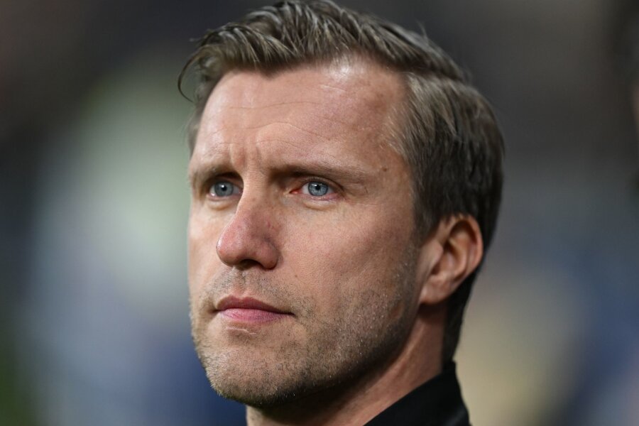 Sportvorstand Krösche verlängert in Frankfurt bis 2028 - Markus Krösche hat seinen Vertrag bei Eintracht Frankfurt bis 2028 verlängert.