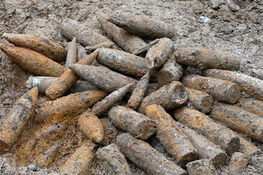 Sprengung von Weltkriegsmunition in Lichtenau startet - Anwohner zeigen sich entspannt - Seit knapp fünf Jahren ist der Muna-Wald gesperrt, weil dort Granaten und Munition gefunden wurden.