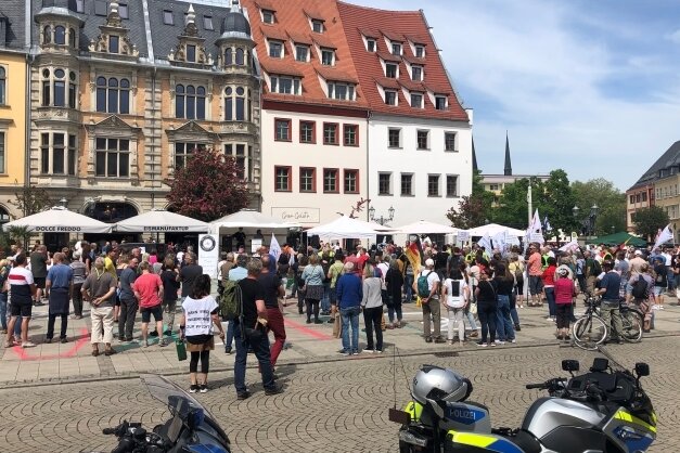 Impfgegner-Kundgebung statt Familienfest: Die Organisatoren hatten sich vor Gericht gegen die Stadt Zwickau durchgesetzt. 