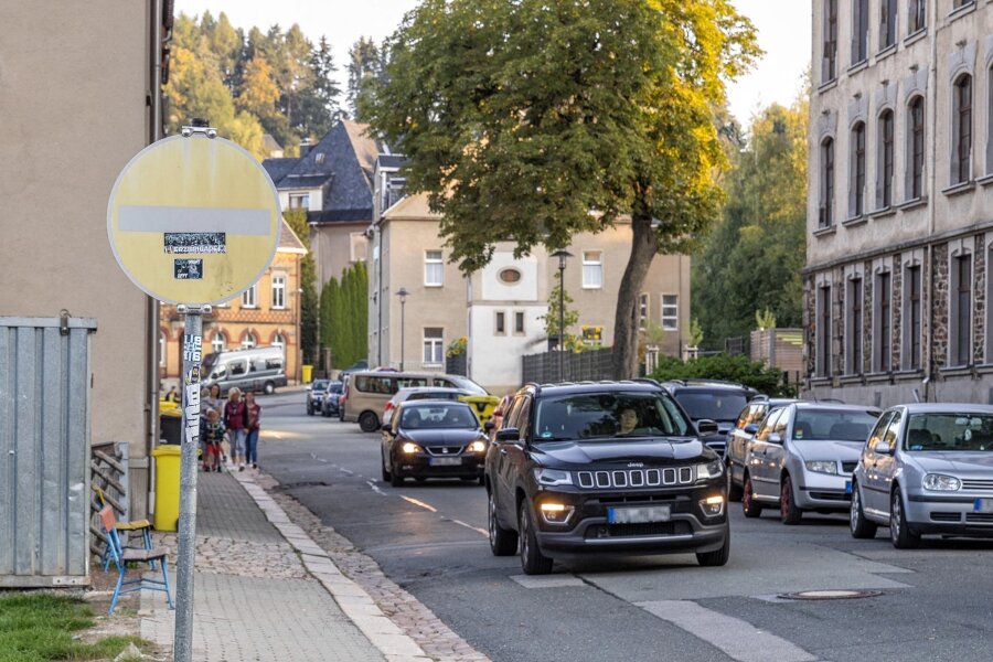 Stadt Geyer legt Pläne für neue Verkehrsführung ad acta - Die Verkehrsführung auf der Hieronymus-Lotter-Straße und weiteren Strecken bleibt in Geyer unverändert.
