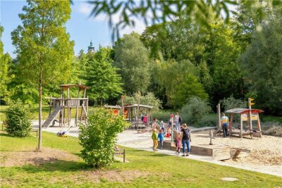 Stadt nimmt Anlauf für Sächsische Landesgartenschau 2029 in Auerbach - 2012 öffnete der Hofaupark. Kann Auerbach mit der Landesgartenschau das grüne Band im Göltzschtal verlängern?