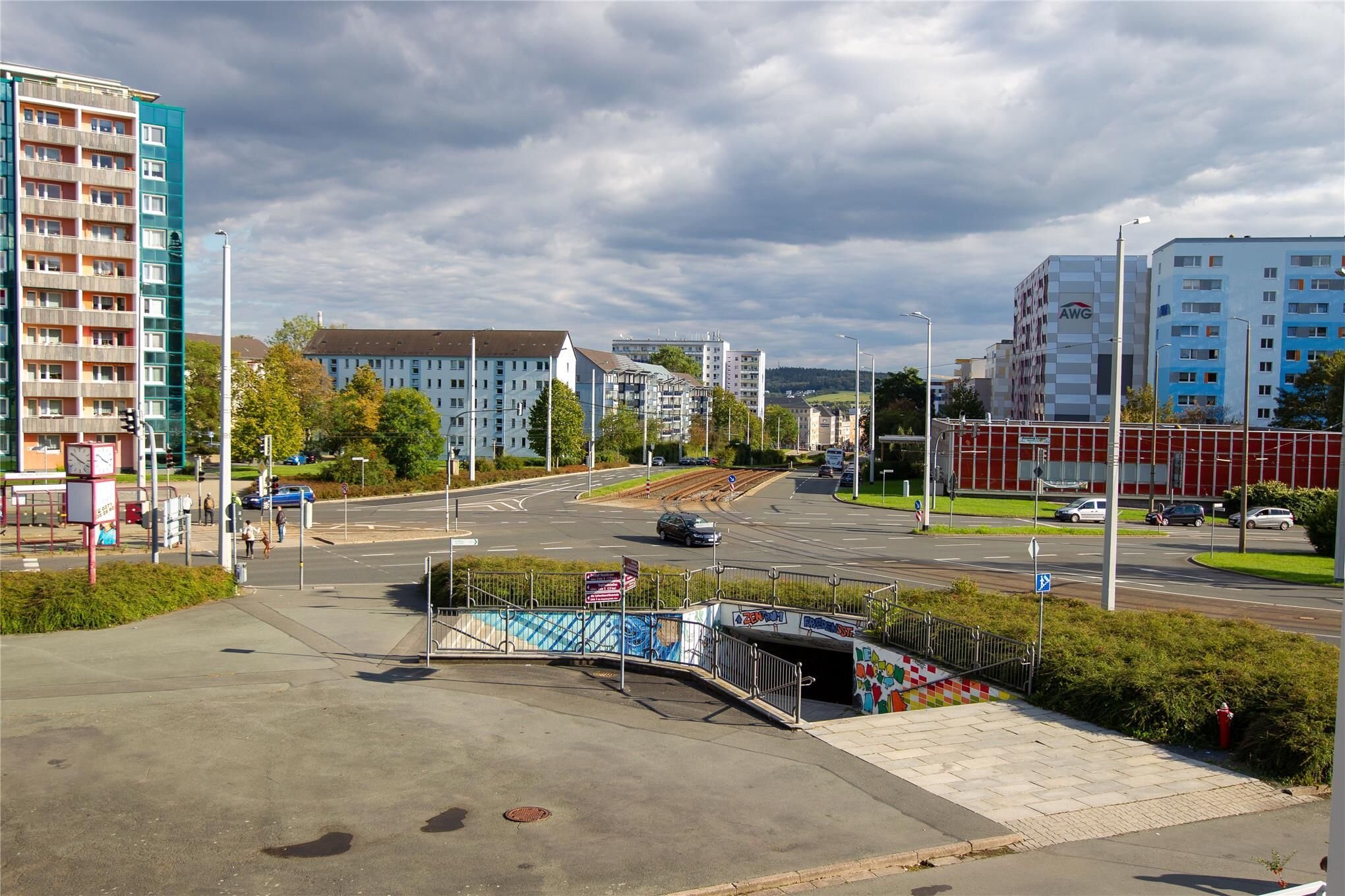 Stadt rüstet Fußgängerunterführung am Oberen Bahnhof in Plauen mit
