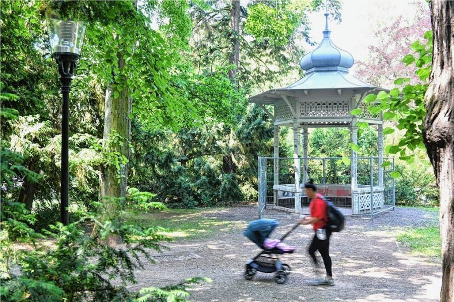 Stadt sperrt Pavillon im Freiberger Albertpark - Seit dem 12. Juni ist der Pavillon im Albertpark gesperrt.