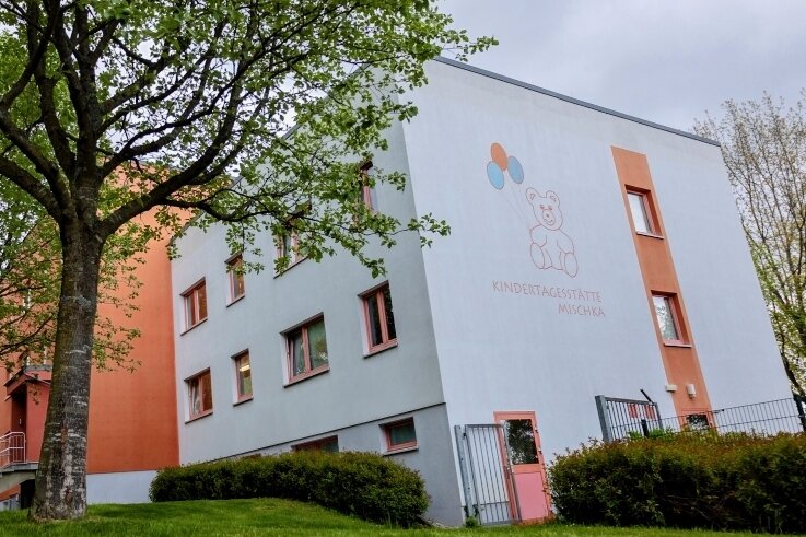 Stadt will Kita zum Familienzentrum ausbauen - Die Kindertagesstätte Mischka im Auerbacher Neubaugebiet soll künftig auch als Familienzentrum dienen. 