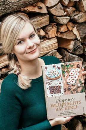 Stadtgeflüster: Süße Plätzchen aus Pflanzen - Bloggerin und Autorin Carolin Loße hat ein Buch zu veganer Weihnachtsbäckerei geschrieben. 