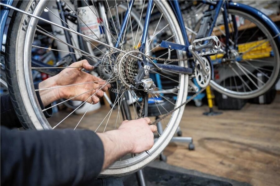 Stadtradeln: Chemnitz ist 2023 wieder mit dabei - Fahrrad startklar? Wer fit fürs Stadtradeln sein will, kann auch jetzt schon in die Pedale treten. 