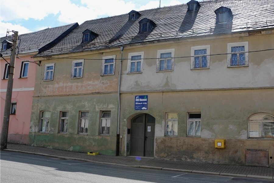 Stadtrat sieht zum Abriss des Mühltroffer DDR-Museums keine Alternative - Das ehemalige Kindergarten-Gebäude, in welchem zuletzt das DDR-Museum war. Das Haus soll abgerissen werden. 