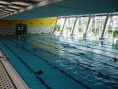 Stau nach Corona-Schließung: 350 Kinder in Zwickau warten auf Schwimmkurs - 