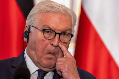 Steinmeiers Überraschungscoup gerät zum diplomatischen Eklat - In Kiew gerade nicht erwünscht: Bundespräsident Frank-Walter Steinmeier überraschte die Absage bei seinem Staatsbesuch in Warschau.