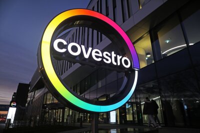 Stellenabbau beim Chemiekonzern Covestro - Covestro hat 17.500 Vollzeitstellen, davon circa 7.000 in Deutschland.