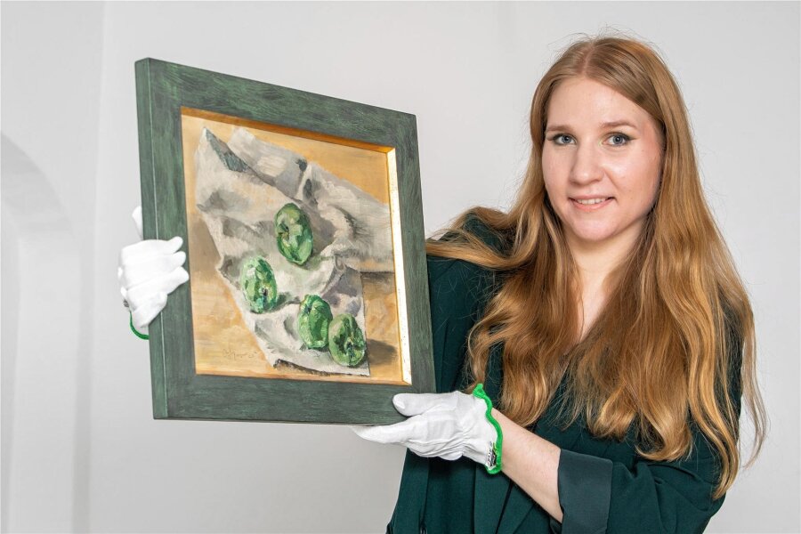 Stillleben mit Äpfeln: Plauener Museum überrascht mit einer Rarität - Sarah Kühnel präsentiert eine Seltenheit - ein Ölgemälde von Erich Ohser.