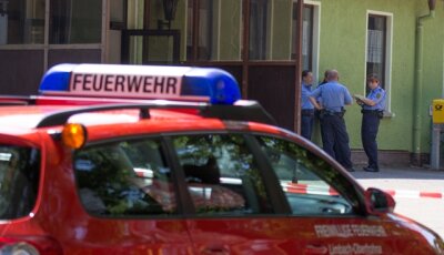 Stinkende Substanz im Feriendorf Limbach-Oberfrohna ruft Rettungskräfte auf den Plan - 