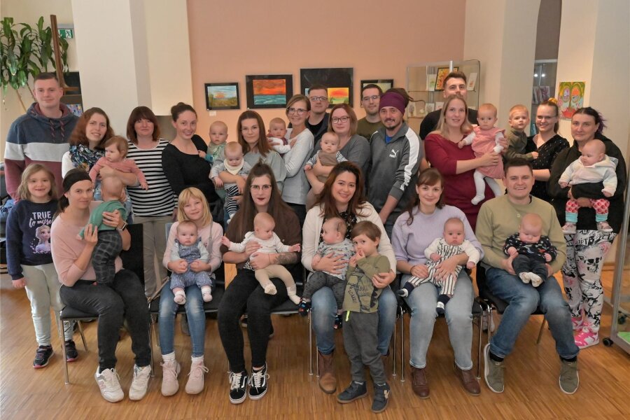 Stollberg begrüßt 33 Babys - Im Kulturbahnhof hat kürzlich das 36. Babytreffen der Stadt Stollberg stattgefunden.