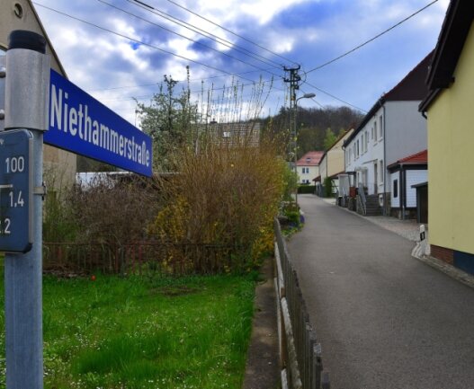 Für die Sanierung der Niethammerstraße in Kriebethal muss die Gemeinde tief in die Tasche greifen. 