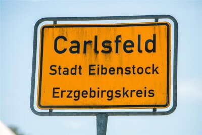 Straßensperrung zwischen Carlsfeld und Wilzschhaus: Arbeiten an Kläranlage und im Forst - Die Staatsstraße 276 in Carlsfeld ist nach dem Ortsausgang in Richtung Wilzschhaus ab 8. April voll gesperrt.