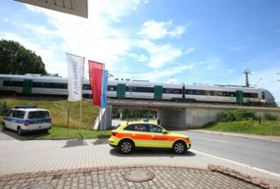 Streckensperrung nach tödlichem Unfall bei Hohenstein-Ernstthal aufgehoben - 