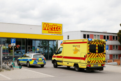 Streit im Chemnitzer Supermarkt: Mitarbeiter verletzt - 