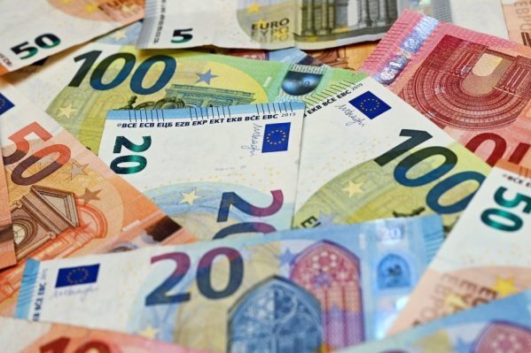 Streit um Finanzpolitik in Sachsen: Regierungspartei kontra Rechnungshofpräsident 
