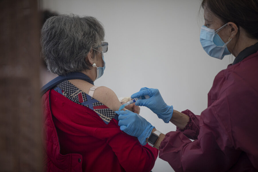 Streit um Grippe-Impfstoff nur für Ältere - Im September startet die Grippeimpfsaison.