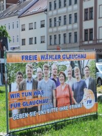 Streit um OB-Kandidatur in Glauchau sprengt Freie-Wähler-Fraktion - Ein Bild aus besseren Zeiten. Die Freien Wähler werben gemeinsam um Stimmen zur Stadtratswahl. 