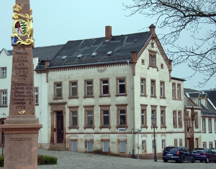 Streit um Rochlitzer Clemens-Pfau-Haus entbrannt - Das sanierungsbedürftige Geburts- und Wohnhaus des Heimatforschers Clemens Pfau steht bereits seit mehreren Jahren leer.  