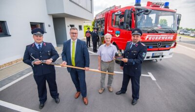 Stützengrüner eröffnen neues Feuerwehrdepot - 