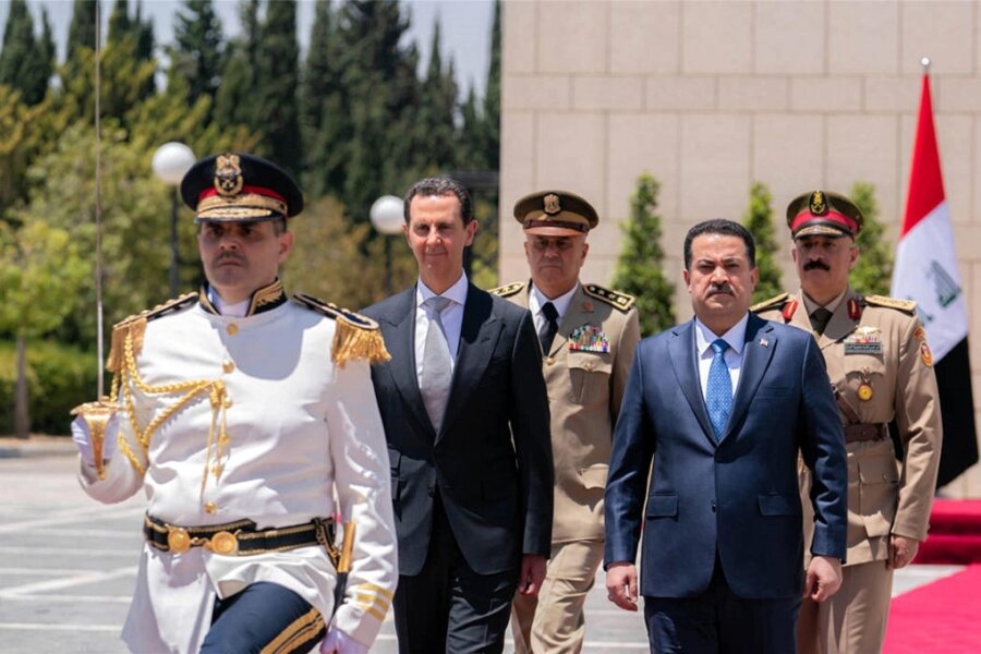 Syriens Präsident Assad spielt seine neue Stärke aus - Syriens Präsident Bashar al-Assad (2. v. l.) empfing vor einigen Tagen den irakischen Ministerpräsidenten Muhammad al-Sudani (2. v. r.). Assad wurde jahrelang von den anderen arabischen Ländern geächtet. Doch das hat sich geändert. 