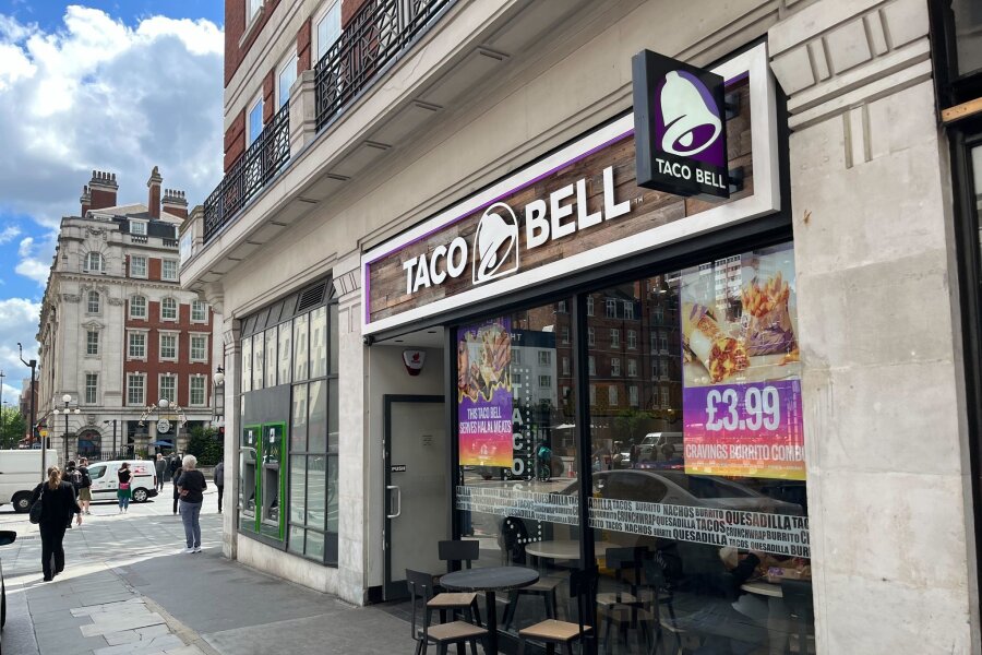 Taco Bell will Filialen in Deutschland eröffnen - In Großbritannien hat Taco Bell schon Filialen. Nun sollen weitere in Deutschland folgen.