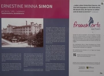Tafel erinnert an Streikführerin - Die "Frauenort"-Gedenktafel für Minna Simon. 