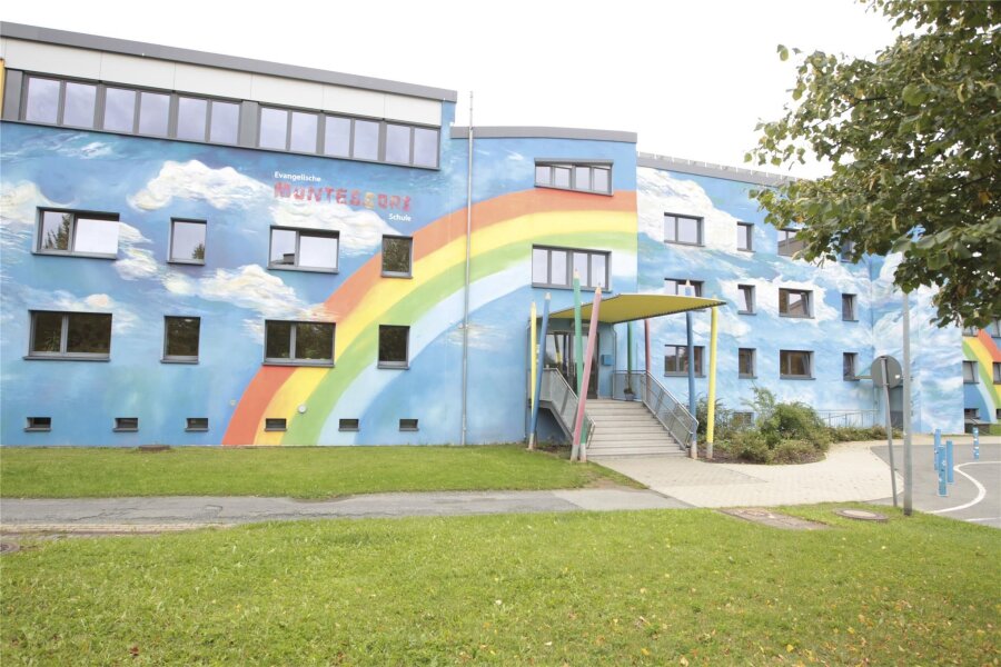 Tag der offenen Tür in Plauen: Schnuppern in der Montessori-Grundschule - Montessori Grundschule im Chrieschwitzer Hang in Plauen.