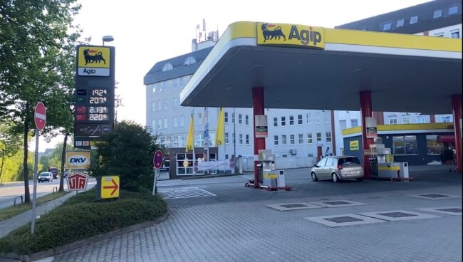 Agip-Tankstelle an der Dresdner Straße.