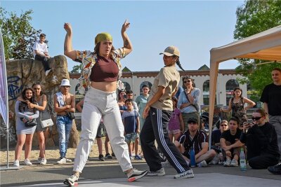 "Tanz Moderne Tanz": Dance Battle bei sommerlicher Hitze in Chemnitz - 