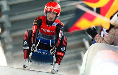 Tatjana Hüfner fällt ein Stein vom Herzen - Tatjana Hüfner fuhr nach mehrwöchiger Verletzungspause bei der EM in Oberhof auf Rang zwei.