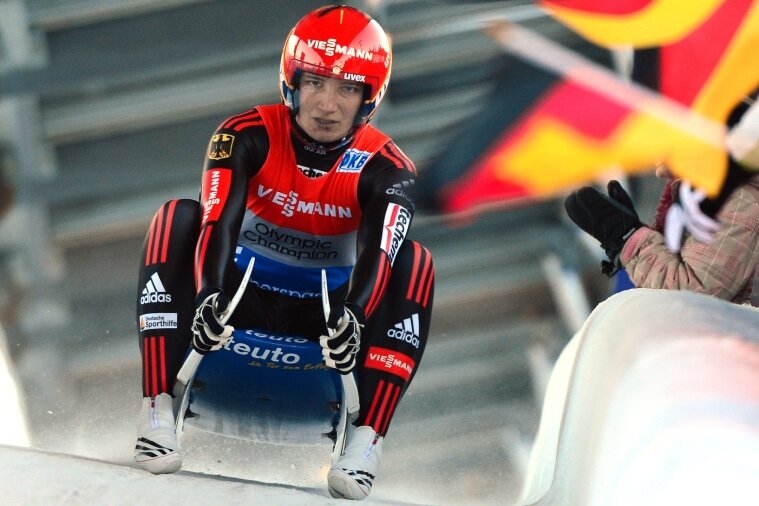 Tatjana Hüfner fällt ein Stein vom Herzen - Tatjana Hüfner fuhr nach mehrwöchiger Verletzungspause bei der EM in Oberhof auf Rang zwei.