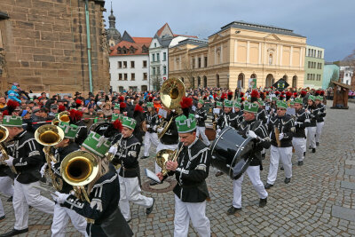 Tausende Besucher erleben Bergparade in Zwickau - 