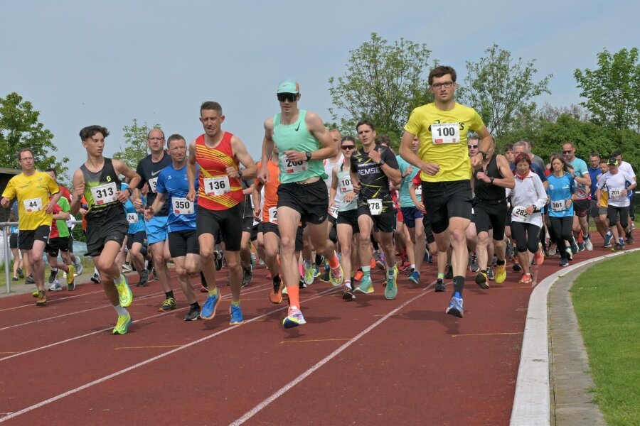 Teilnehmerrekord beim Mülsengrundlauf überrascht die SG Motor Thurm - Mehr als 125 Läuferinnen und Läufer nahmen allein die beiden Hauptstrecken über 9,5 und 5 Kilometer in Angriff.