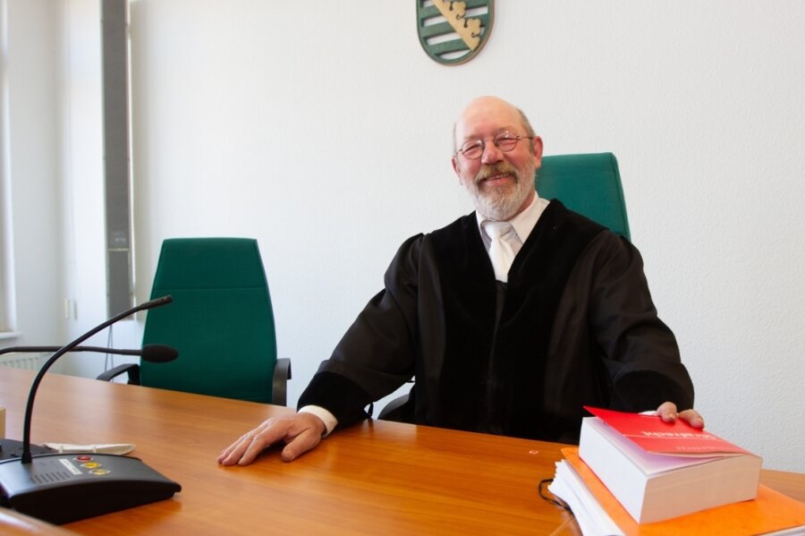 "Tendenziell wird zu mild geurteilt" - Strafrichter Wilhelm Gerhards war viele Jahre am Amtsgericht in Plauen tätig. 