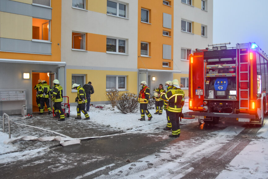Thalheim: Heizdecke verursacht Feuerwehreinsatz