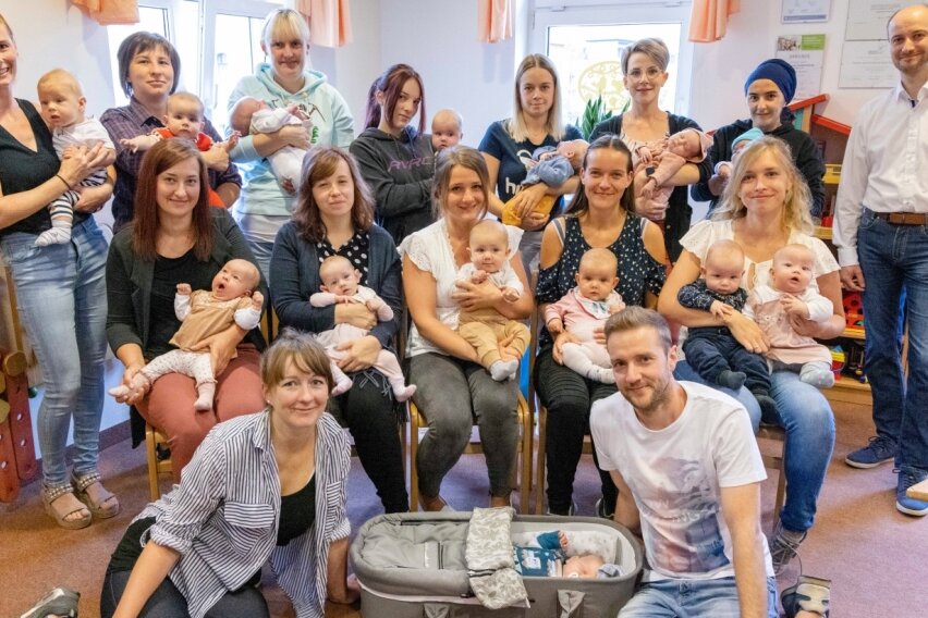 Thumer freuen sich über Nachwuchs - Babybegrüßung im Thumer Freizeit- und Familienzentrum